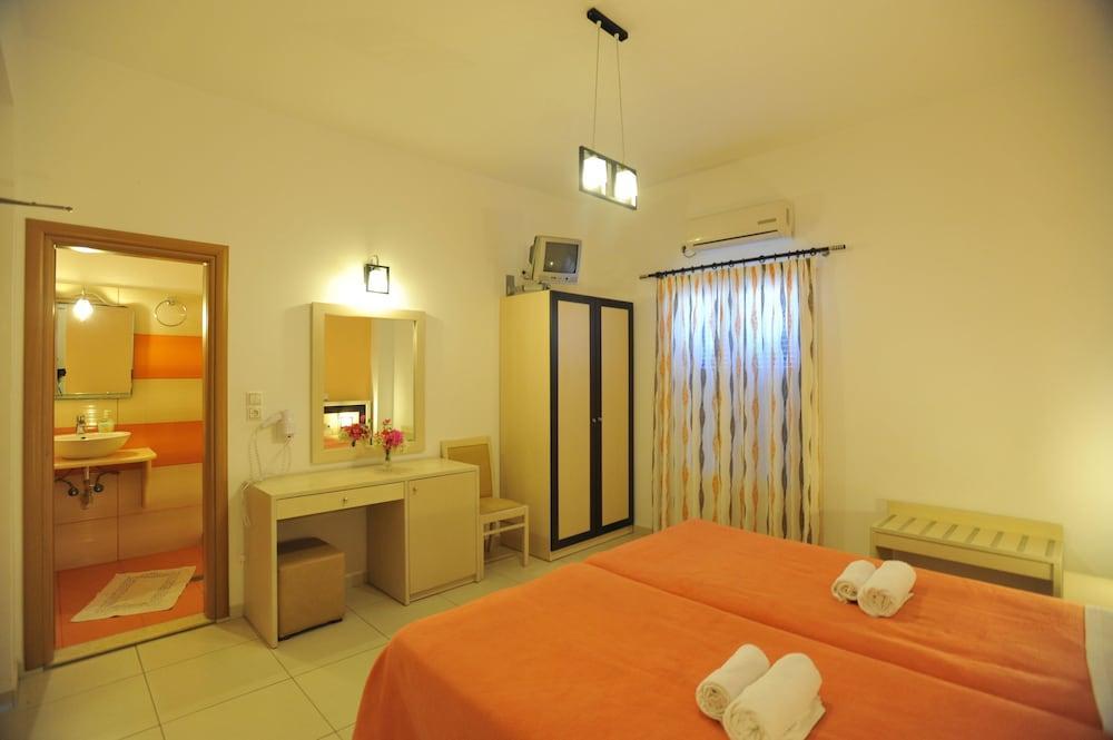 Stelios Place Perissa  Dış mekan fotoğraf