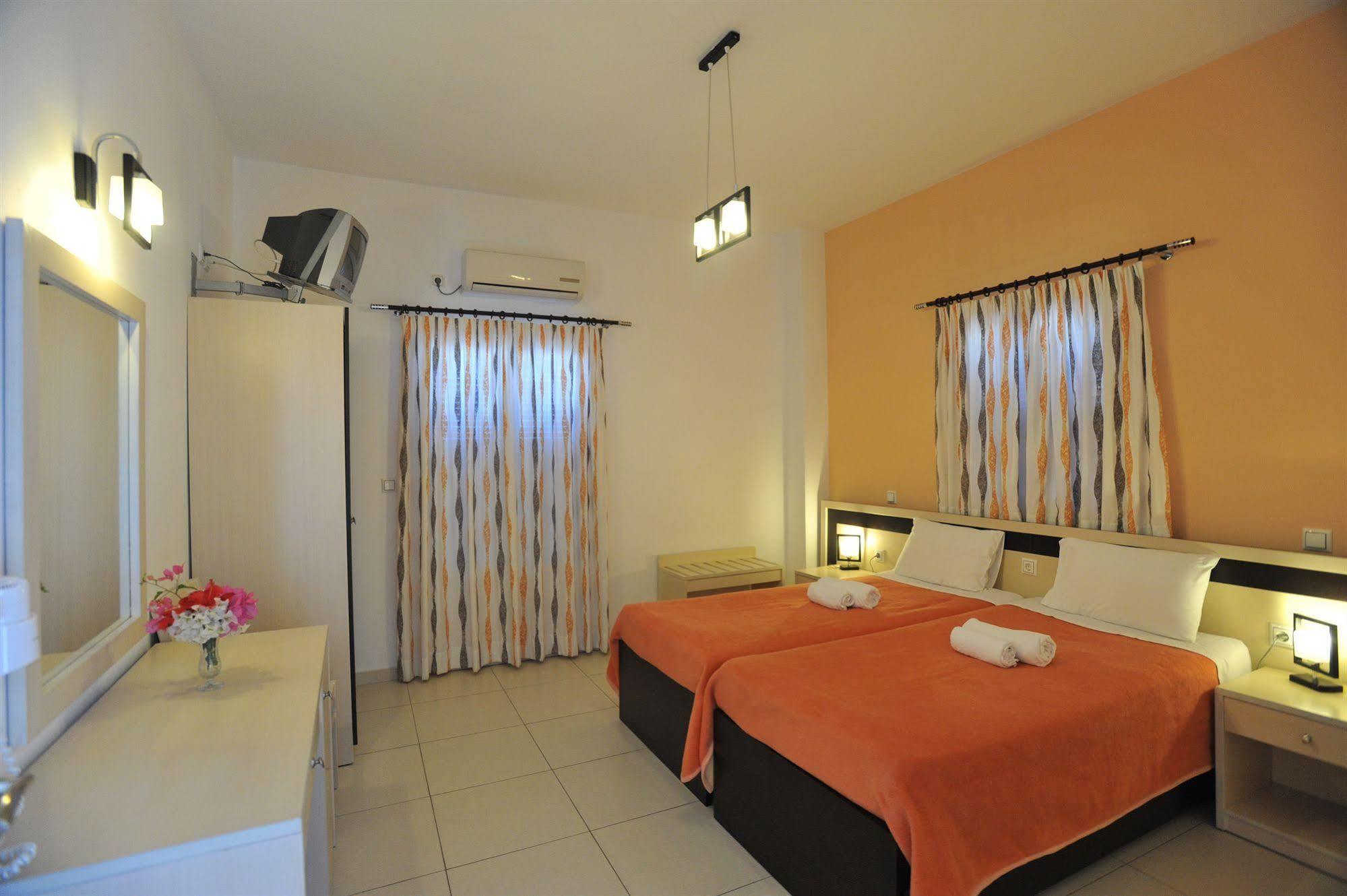 Stelios Place Perissa  Dış mekan fotoğraf
